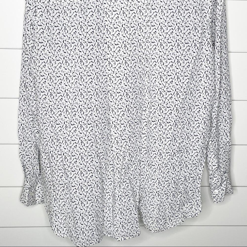 J Brand Printed Popover Collared Blouse Black White Size Large - Picture 8 of 9